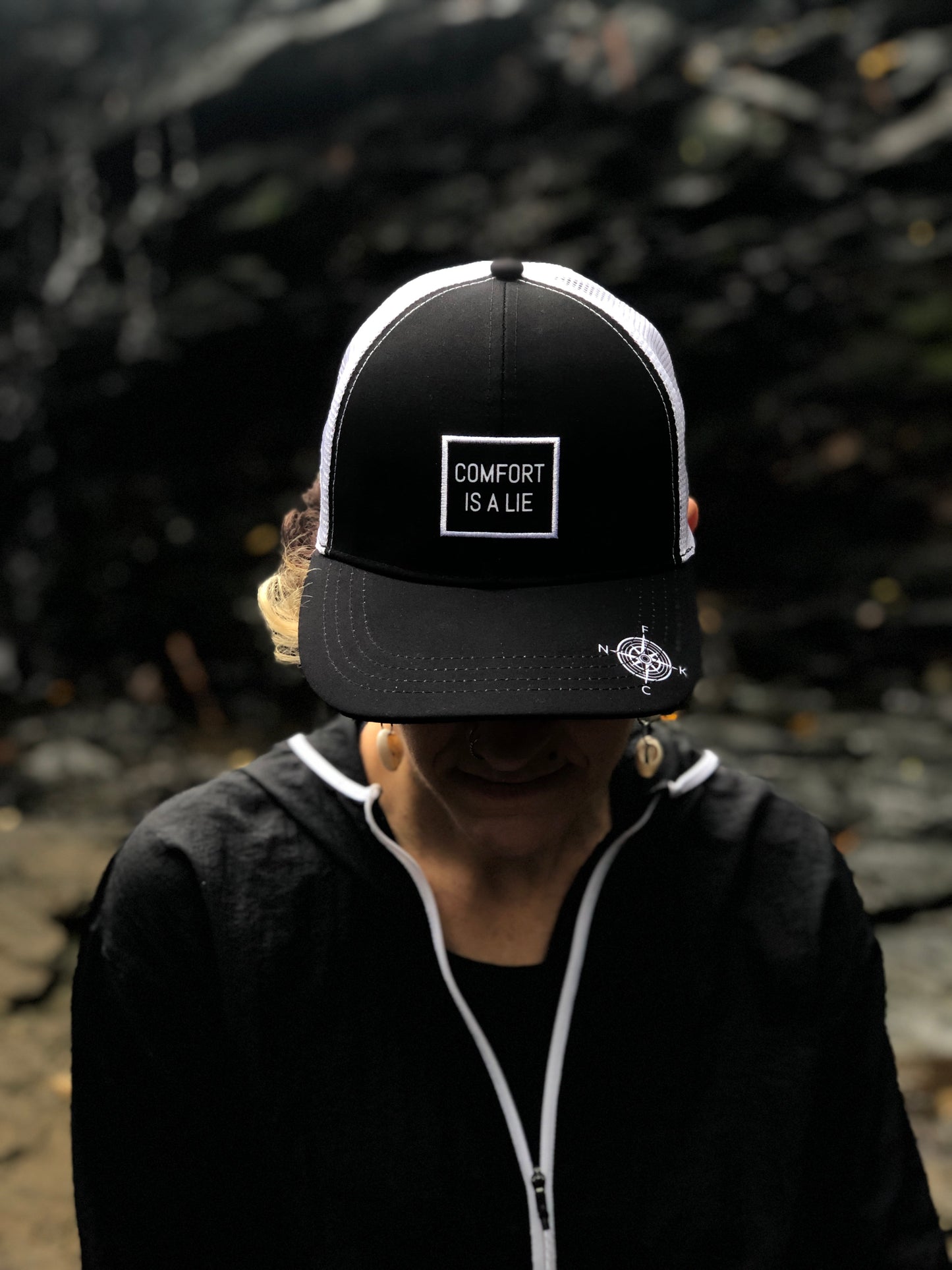 'Comfort Is A Lie' Running Trucker Hat - Black/White