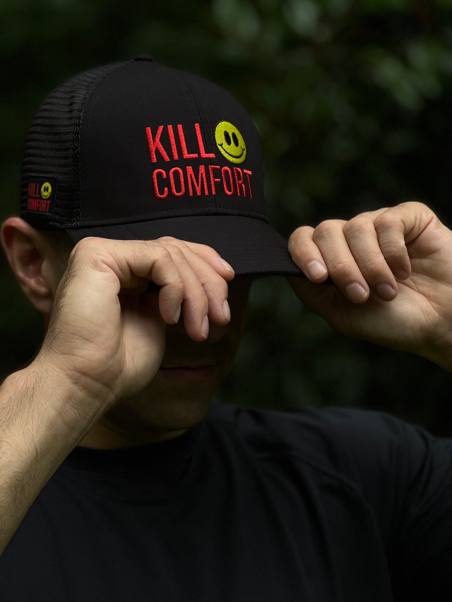 'Kill Comfort' Running Trucker Hat - Black