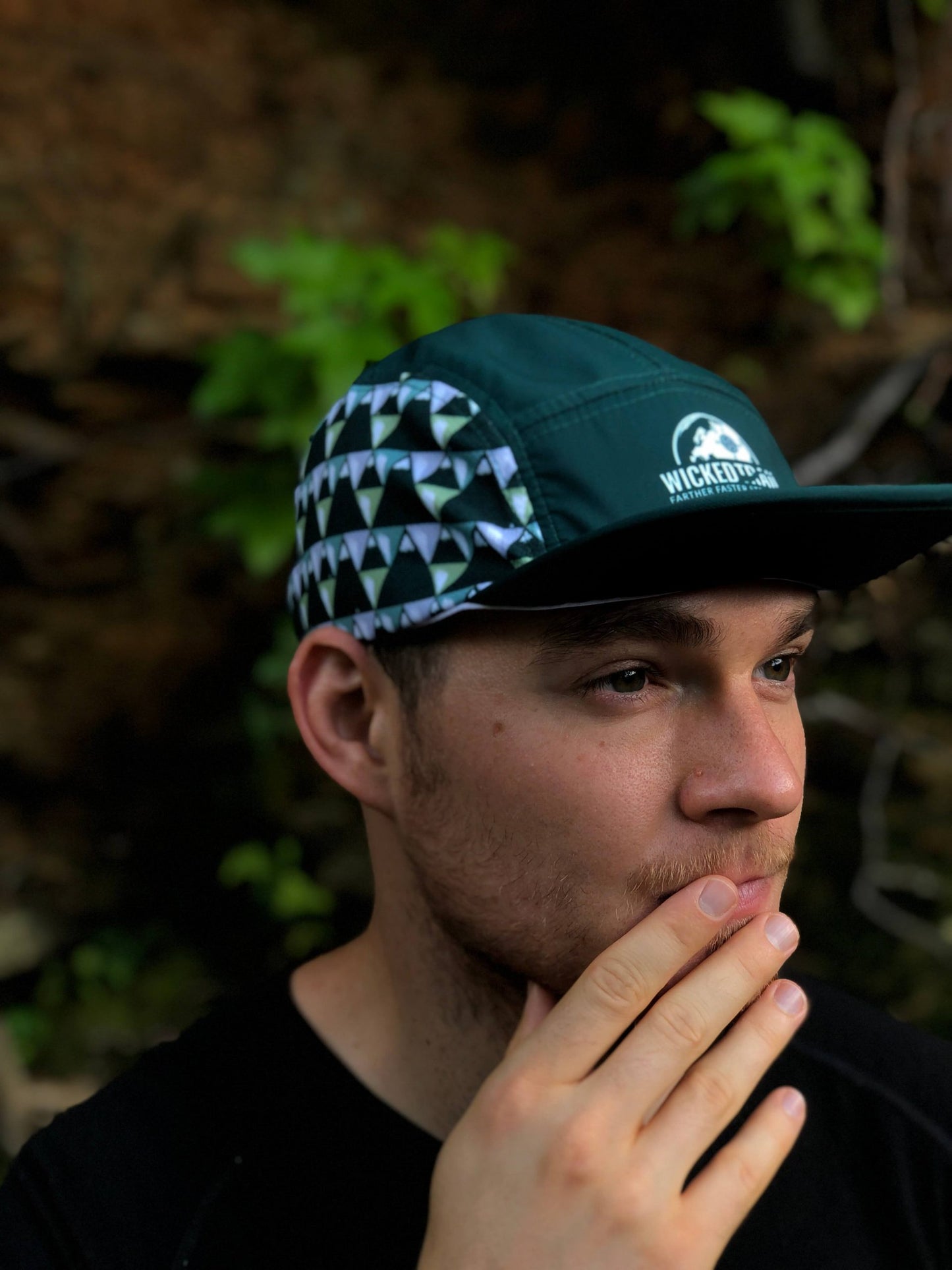 Geometric 5 Panel Running Hat - Green Mountains